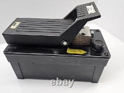Air Hydraulic Foot Pump with 10,000 PSI Foot Pedal Untested UP-3