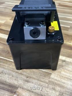 BESTOOL 10,000 PSI, 1/2 Gal Reservoir Foot-Operated Air Hydraulic Pump for He