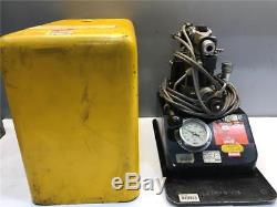 DEUTSCH D12025 Pneumatic Air Over Hydraulic Pump Use To Run D12000 Swage Tool