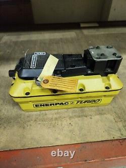 ENERPAC PASG3002SB Pump, Air/Hyd, 5000 PSI. 65 Gal. Old PART# PAS3002SB