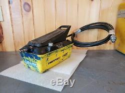 ENERPAC PAT1102N TURBO Hydraulic Foot Pump 10,000 psi with 2 Liter Res