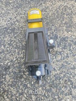 ENERPAC PA 133 Foot Operated Air Hydraulic Pump