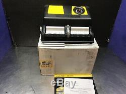 ENERPAC XA12G Air/Hydraulic Foot Pump NEW