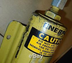 Enerpac Air / Hydraulic Foot Pump- yes works