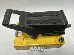 Enerpac PA1150 Pneumatic Air Powered Hydraulic Foot Pump Leaking Air