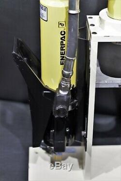 Enerpac PA133 Air Driven Hydraulic Foot Pump with Enerpac RC104 Hydraulic Cylinder