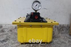 Enerpac PACG30S8S 1250 to 5000 PSI 1/4 In Air Inlet Air Powered Hydraulic Pump