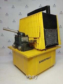 Enerpac PAM-1042 Air hydraulic pump 4/3 manual valve, 700bar/10,000psi TESTED
