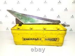 Enerpac PAT1102N TURBO Air hydraulic Hand/Foot operated pump, 700 Bar