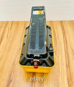 Enerpac PATG1102N Turbo II Air Hydraulic Pump 700 Bar/10,000 PSI