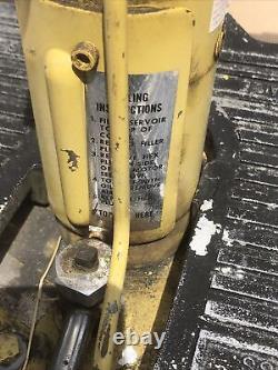 Enerpac PA-101 Air Hydraulic Pump Read All Description As Is