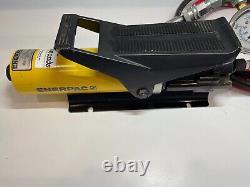 Enerpac PA-133 Air Hydraulic Pump