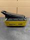 Enerpac Patg1102n Turbo 2 Air Driven Hydraulic Foot Pump 700 Bar/10,000 Psi