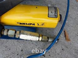 Enerpac Pneumatic Air Hydraulic Foot Pump 10,000 Psi / 700 Bar Pump Action