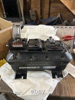Enerpac Turbo 2 Air-hydraulic pump PACG-5002SB Used 5000 Psi/350 Bar (WP11)