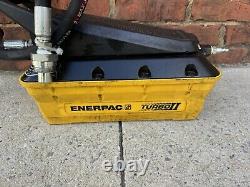 Enerpac Turbo 2 Hydraulic Foot Pump, Air Driven, 700 Bar/10,000 Psi