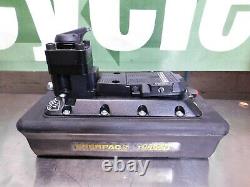 Enerpac Turbo II Air Hydraulic Pump For Double-Acting Cylinders PAMG1405N DAMAGE