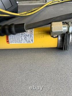 Enerpac XA12V Hydraulic? Pump 10,000 PSI Air Operated, with 9 ton cilinder