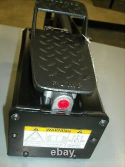 GA90 SIMPLEX, Air / Hydraulic Compact Foot Pump, 10,000 psi, Single-Acting