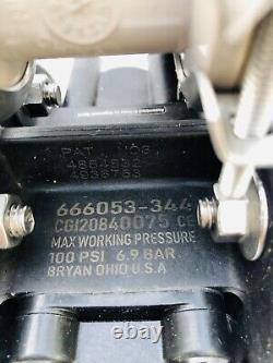 Ingersoll Rand Aro 666053-344 Air Operated Double Diaphragm Pump 1/2