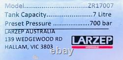 Larzep ZR17007 Pneumatic Air Driven Remote Operated Hydraulic Pump 700 Bar #New