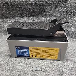 OTC 2510A Stinger 10,000 PSI Foot Operated Air/Hydraulic Pump NOB