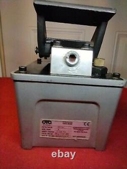OTC 2510A Stinger 10,000 PSI Foot Operated Air/Hydraulic Pump for Rams, free shi