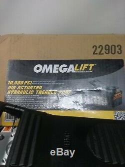 OmegaLift 10000 PSI Air Actuated Hydraulic Treadle Pump 22903