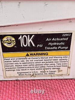 Omega 22903 Air Treadle Foot Actuated Hydraulic Pump Switch