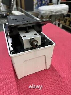 Omega 22903 Air Treadle Foot Actuated Hydraulic Pump Switch