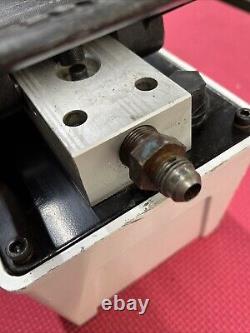 Omega 22903 Air Treadle Foot Actuated Hydraulic Pump Switch