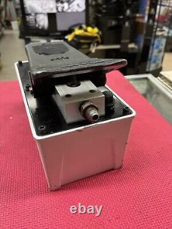 Omega 22903 Air Treadle Foot Actuated Hydraulic Pump Switch