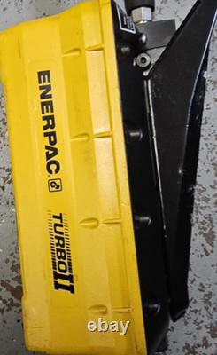 PARKER Hydraulic Hose Crimping Machine 82C-061L AND 82C-0AP AIR/HYDRAULIC PUMP
