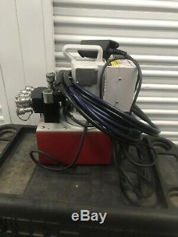 Power Team hydraulic pump air powered for torque wrench