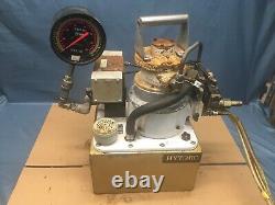 READ HYTORC RSST-20 Model B 10000 PSI Air Powered Hydraulic Unit