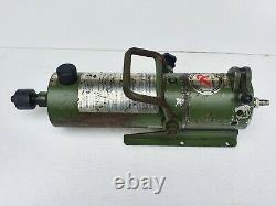 RIKEN SEIKI ON-15-2K Air Hydraulic Tensioner Foot Pump 2000 Bar / 29000 PSI