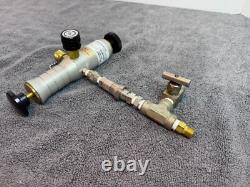 Ralston DP0V Pneumatic Cylinder Hand Pump 125 PSI with Fittings