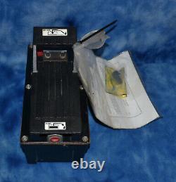 SPX Power pa6-cms Reciprocating Air Piston Hydraulic Pump NOS