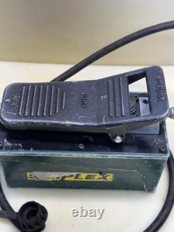 Simplex PA-90 Pneumatic Air Hydraulic Pump Foot Pedal Actuated 10,000 PSI