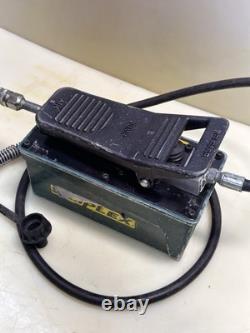 Simplex PA-90 Pneumatic Air Hydraulic Pump Foot Pedal Actuated 10,000 PSI