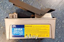 USED OTC Tools 2510A Air/Hydraulic Two Stage Pump