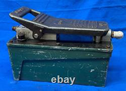 Unknown Brand Lift Air Actuated Hydraulic Treadle Pump