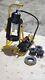 Weatherhead T-462 Hydraulic Hose Crimper With Air Pump Used Machine T462 / T466