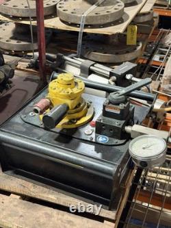 ZA4420MX, Two Speed, Air Hydraulic Pump 4/3 Manual Valve, 5.0 gallon Usable Oil